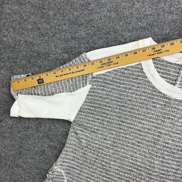 BKE Sweater Women's Large Gray White Stripe Colorblock 3/4 Sleeve Knit Pullover - Picture 5 of 9